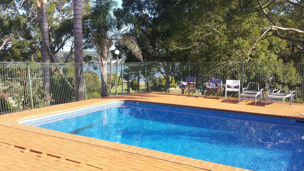 Bay Waters Holiday Resort Батманс-Бэй Экстерьер фото